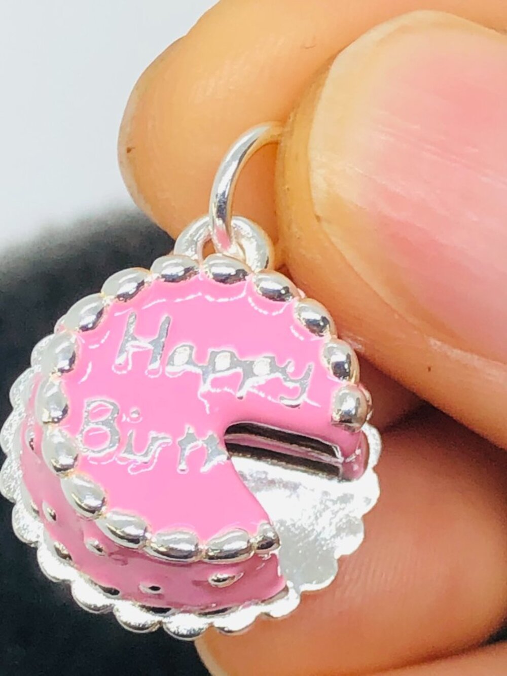 👍👍James Avery Enamel Birthday Cake Charm